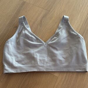 Like new 3xL Women's Light Gray Ribbed Bralette